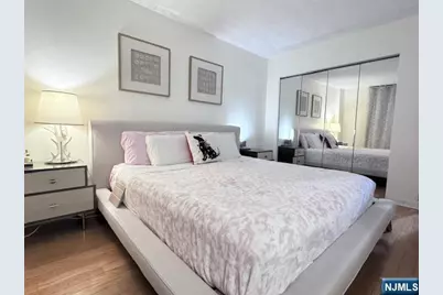 2200 N Central Avenue 10C #10C, Fort Lee, NJ 07024 - Photo 9