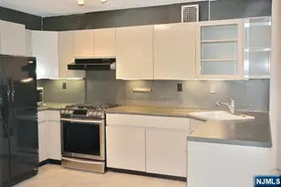 2200 N Central Ave 10C, Fort Lee, NJ 07024 - Photo 7