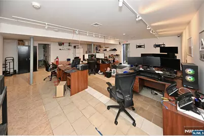 253 Madison Avenue, Wyckoff Township, NJ 07481 - Photo 19