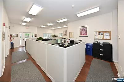 253 Madison Avenue, Wyckoff Township, NJ 07481 - Photo 5