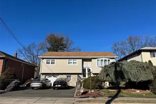 135 Franklin St, Little Ferry, NJ 07643 - Photo 1