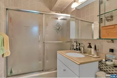 1375 River Lg #LG, Edgewater, NJ 07020 - Photo 15