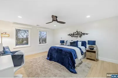 827 Alden Road, Paramus, NJ 07652 - Photo 21