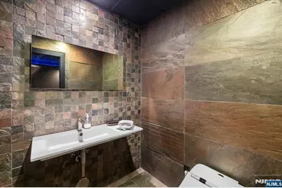 827 Alden Road, Paramus, NJ 07652 - Photo 27