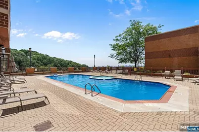 100 Old Palisade Road 3013 #3013, Fort Lee, NJ 07024 - Photo 17