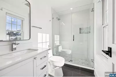 298 Buttonwood Drive, Paramus, NJ 07652 - Photo 27