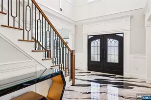 298 Buttonwood Dr, Paramus, NJ 07652 - Photo 5