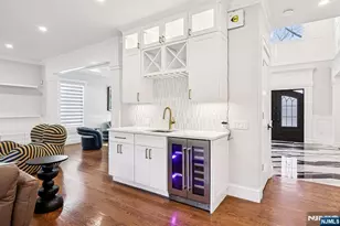 298 Buttonwood Dr, Paramus, NJ 07652 - Photo 19