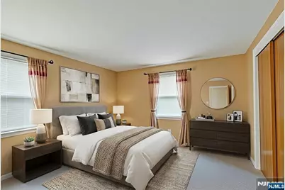 90 Arnot Place, Paramus, NJ 07652 - Photo 7