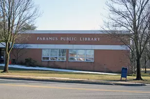 90 Arnot Pl, Paramus, NJ 07652 - Photo 21