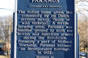 90 Arnot Pl, Paramus, NJ 07652 - Photo 23