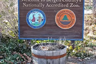 90 Arnot Pl, Paramus, NJ 07652 - Photo 27