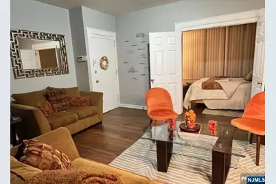 42 Harding Terrace 1 #1, Newark, NJ 07112 - Photo 3