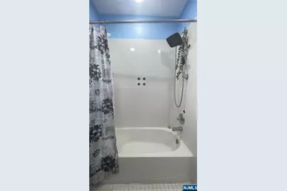 156 Hudson Avenue, Ridgefield Park, NJ 07660 - Photo 15