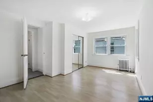 122 Spring St, Leonia, NJ 07605 - Photo 13