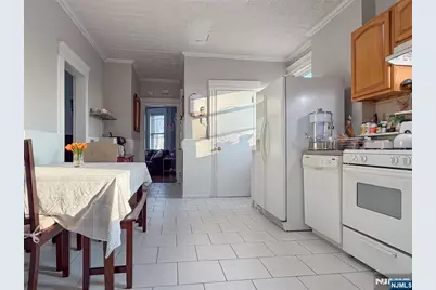 68 Dukes Street, Kearny, NJ 07032 - Photo 9