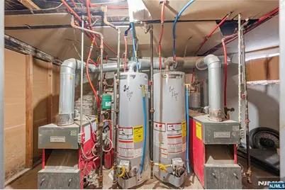 267 6th Avenue, Newark, NJ 07107 - Photo 19