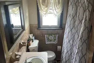 824 Paterson Ave 2, East Rutherford, NJ 07073 - Photo 7