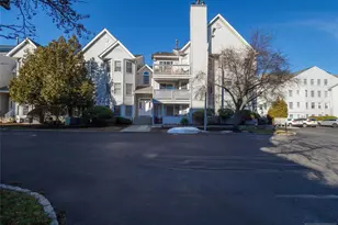 101 Quartz Ln, Paterson, NJ 07501 - Photo 3