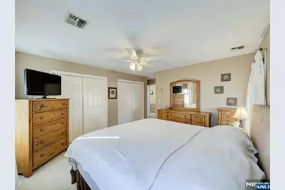 101 Quartz Lane, Paterson, NJ 07501 - Photo 19