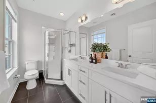 48 Roosevelt Dr, Wood Ridge, NJ 07075 - Photo 35