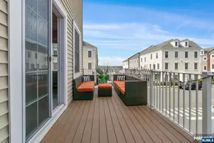 48 Roosevelt Dr, Wood Ridge, NJ 07075 - Photo 29