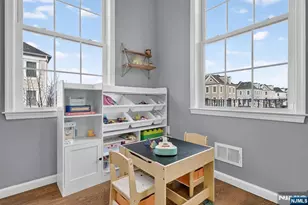 48 Roosevelt Dr, Wood Ridge, NJ 07075 - Photo 21