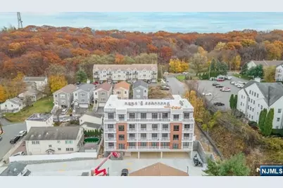 318 Dixon Avenue 201 #201, Paterson, NJ 07501 - Photo 3