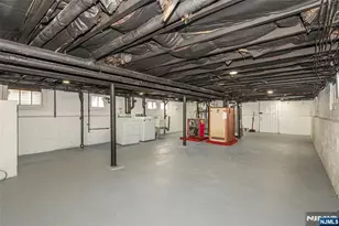 412 Berkeley Ave, Bloomfield, NJ 07003 - Photo 23