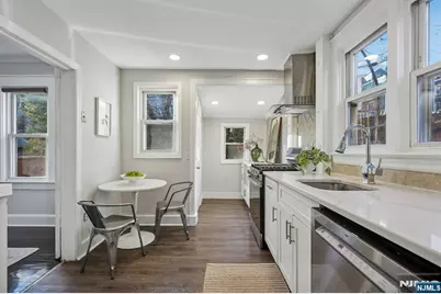 32 Edgewood Road, Glen Ridge, NJ 07028 - Photo 9