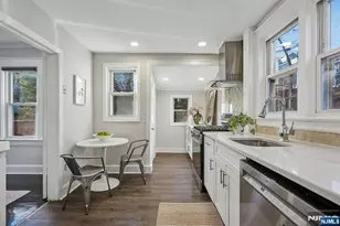 32 Edgewood Rd, Glen Ridge, NJ 07028 - Photo 9