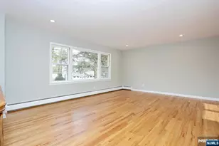 10 Villa Ct, Park Ridge, NJ 07656 - Photo 5