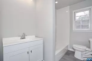 10 Villa Ct, Park Ridge, NJ 07656 - Photo 25