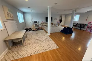 9 Gibbs Rd, Dumont, NJ 07628 - Photo 13