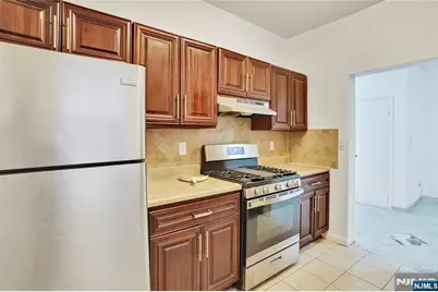 101 73rd Street 10 #10, North Bergen, NJ 07047 - Photo 5