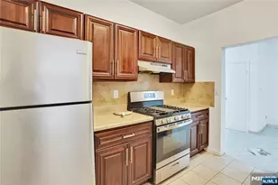 101 73rd Street 10, North Bergen, NJ 07047 - Photo 5