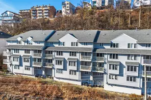 19 Legend Hills Dr 19, Edgewater, NJ 07020 - Photo 15