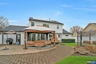 111 Crain Rd, Paramus, NJ 07652 - Photo 27