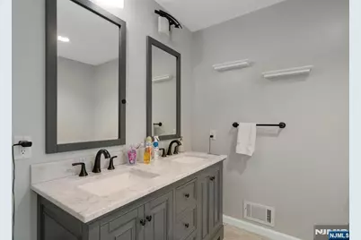 111 Crain Road, Paramus, NJ 07652 - Photo 21
