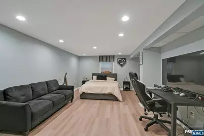 111 Crain Road, Paramus, NJ 07652 - Photo 23