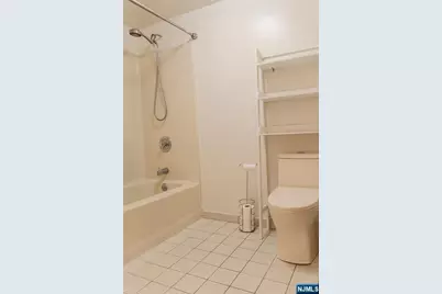 5 Linden Street 2H #2H, Hackensack, NJ 07601 - Photo 11
