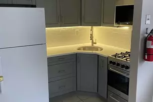 17 68th Street 7, Guttenberg, NJ 07093 - Photo 3