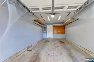 11 Bayside Dr, Bayonne, NJ 07002 - Photo 21