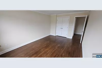 1240 Van Houten Avenue 4A #4A, Clifton, NJ 07013 - Photo 5