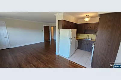 1240 Van Houten Avenue 5B #5B, Clifton, NJ 07013 - Photo 1