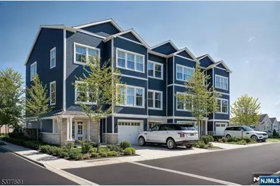 190 Canterbury Avenue, North Arlington, NJ 07031 - Photo 1