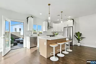 190 Canterbury Ave, North Arlington, NJ 07031 - Photo 13