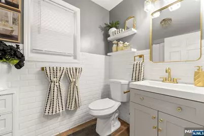 138 Lafayette Street, Paterson, NJ 07501 - Photo 15