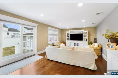 15 Moore Place, North Arlington, NJ 07031 - Photo 11