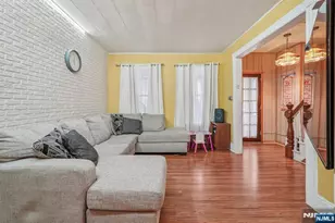 670 Devon St, Kearny, NJ 07032 - Photo 17